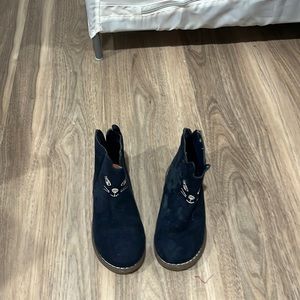 Kids cat boots